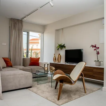Latitude Boutique Λάρνακα